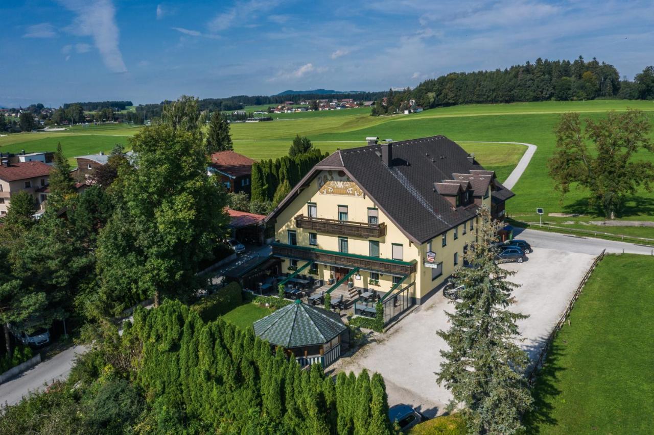 Gasthof Zur Seeburg Seekirchen am Wallersee Dış mekan fotoğraf